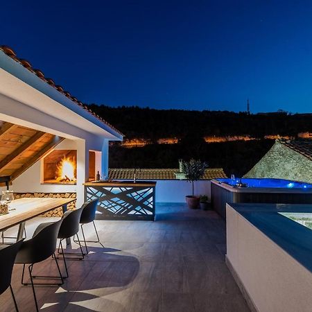 Villa Planita Dalmacija Novigrad  Exterior photo